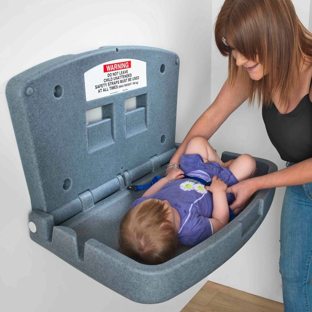 e-changer-plus-unit-in-use-with-baby